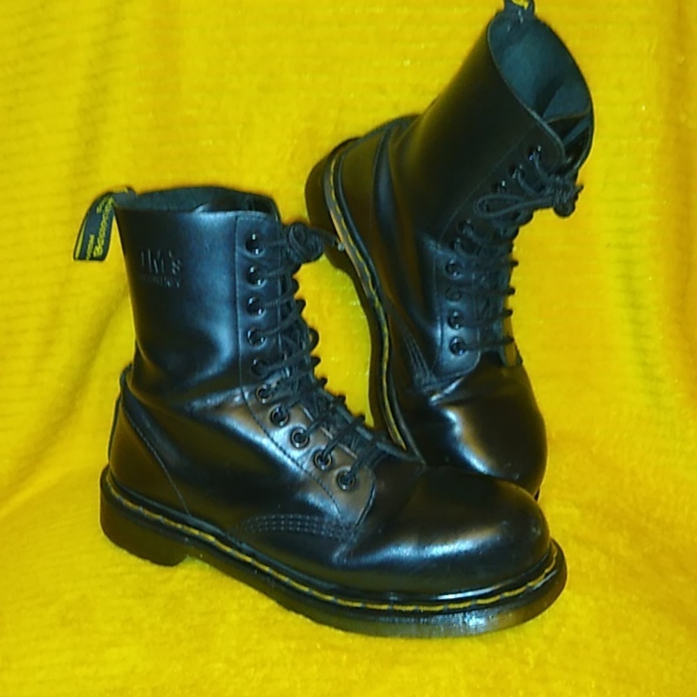 Dr. Martens Steel Toe 10 eye Boots Size 7